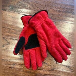 Source Unknown Red and Black Fleece Gloves